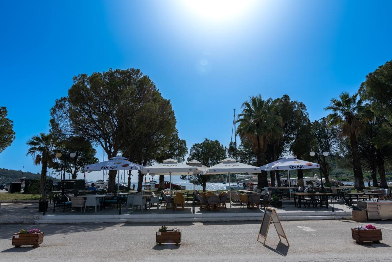 Onar Hotel Epidaurus Екстериор снимка