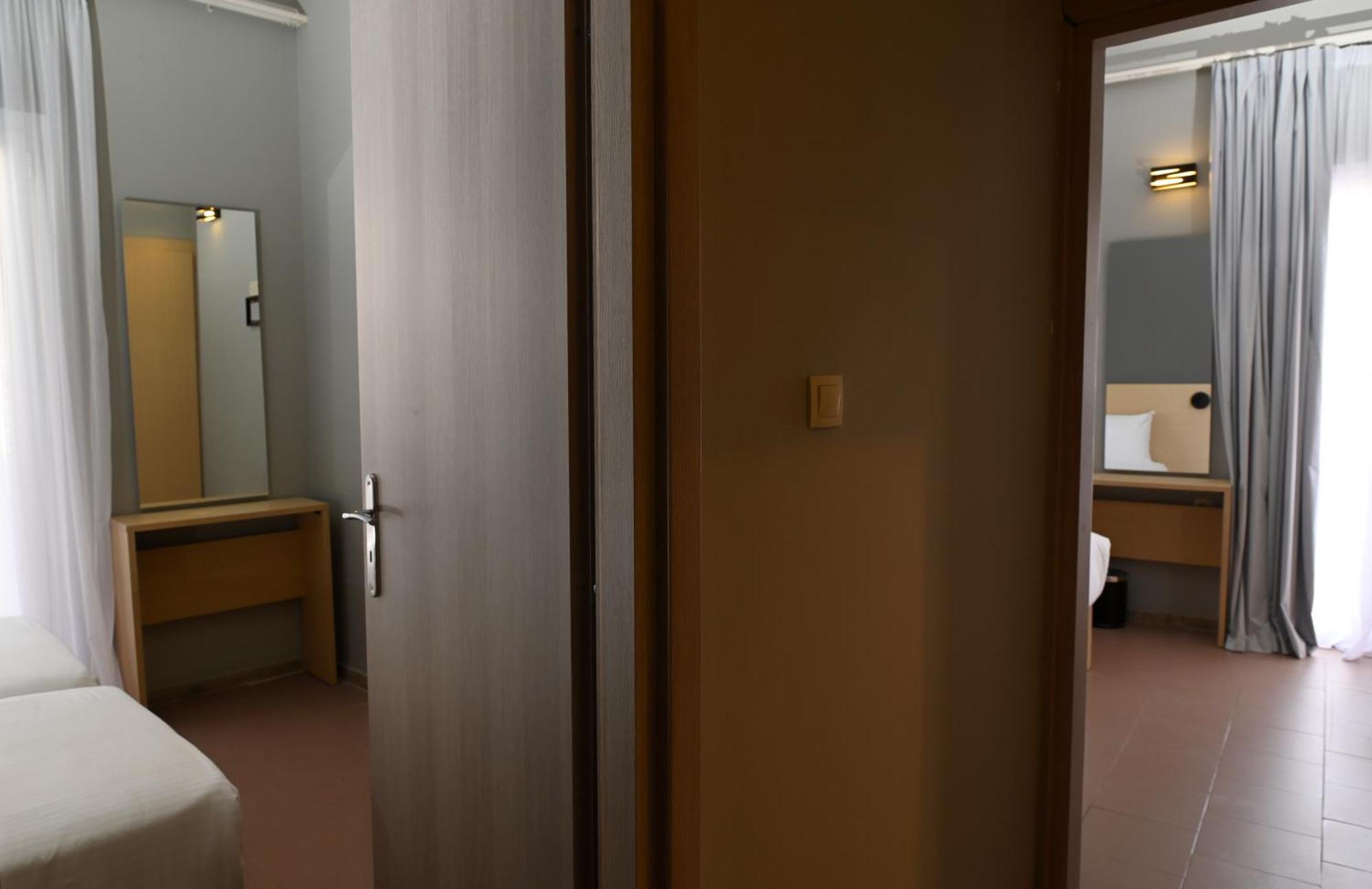 Onar Hotel Epidaurus Екстериор снимка