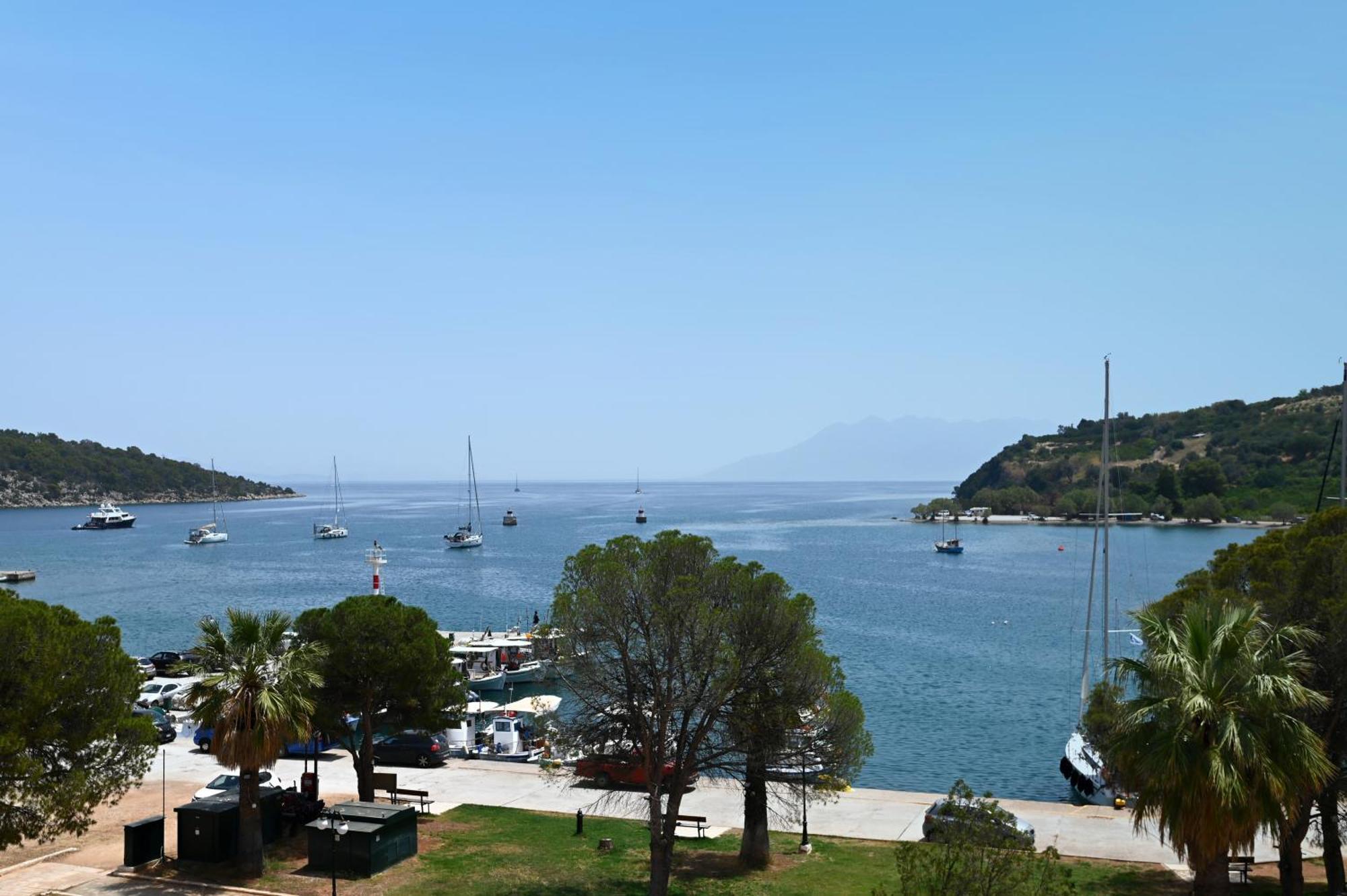 Onar Hotel Epidaurus Екстериор снимка
